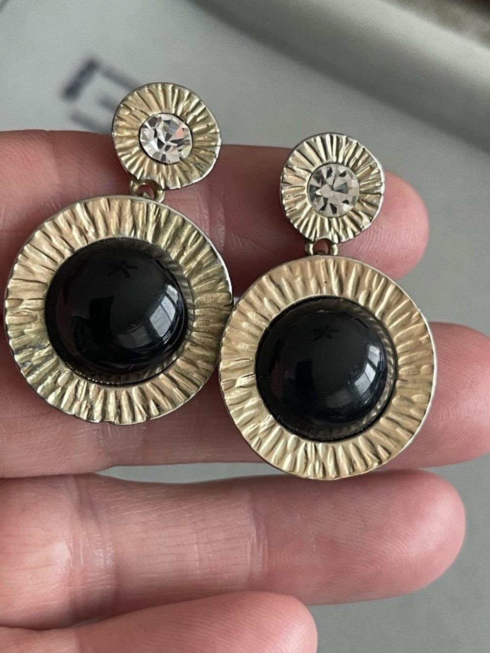 Gold-Tone Black Cabochon Drop Earrings - Unbranded